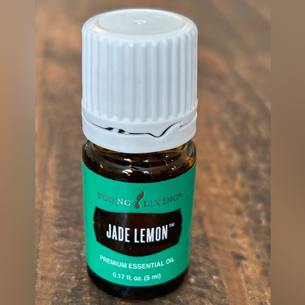 NEW Young Living Jade Lemon